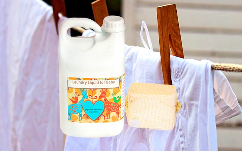 Kids & Babies Online Competitions South Africa: Win a 2 Litre Laundry Liquid for Baby and a 100% Plant-Based Laundry Stain Remover. Hosted by Giving More.