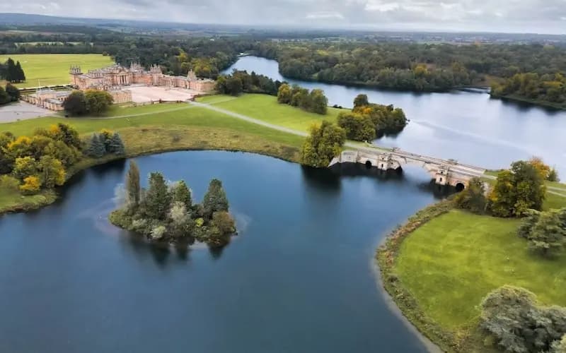 Travel & Vacations Online Giveaways UK: Win Family 'Palace & Play Pass' to Blenheim Palace. Hosted by Woman Magazine.