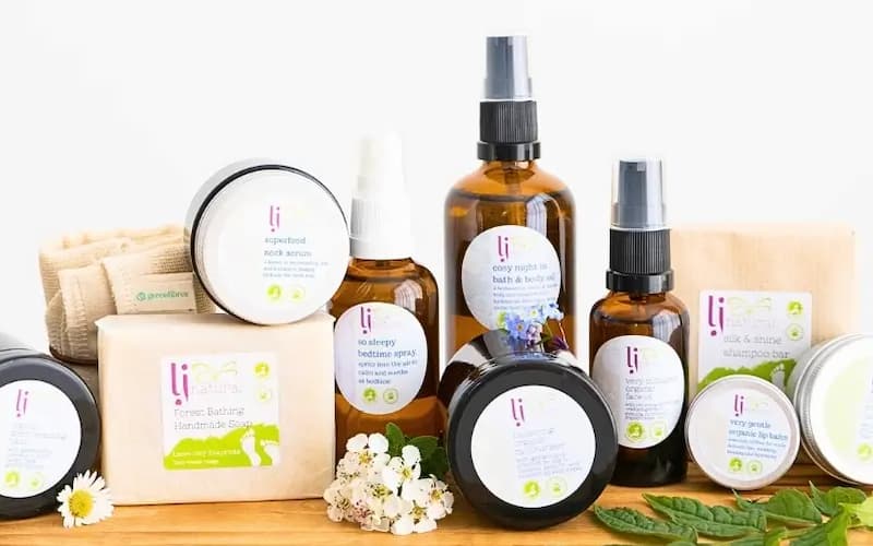 Beauty & Cosmetics Online Giveaways UK: Win a £50 Gift Card for LJ Natural. Hosted by Good House Keeping.
