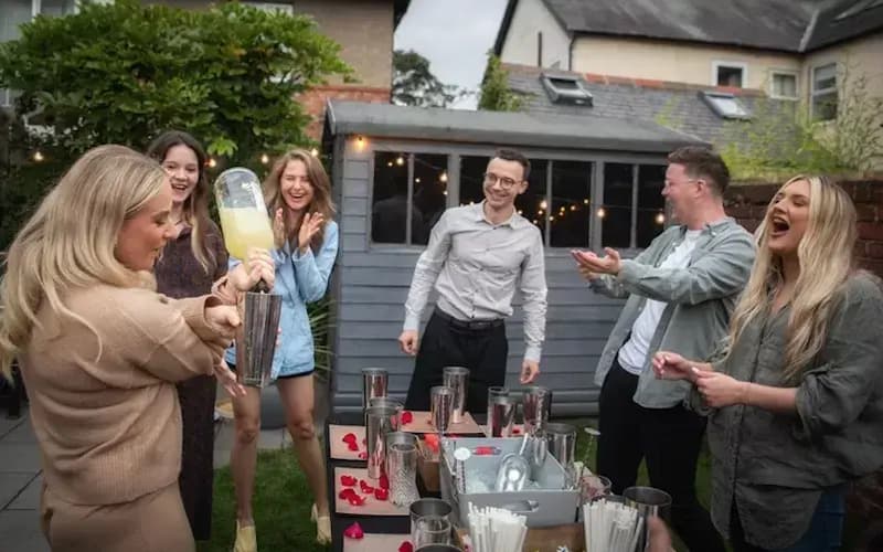 Education & Courses Online Giveaways UK: Win a Cocktail Master Class Session at Home. Hosted by Woman Magazine.